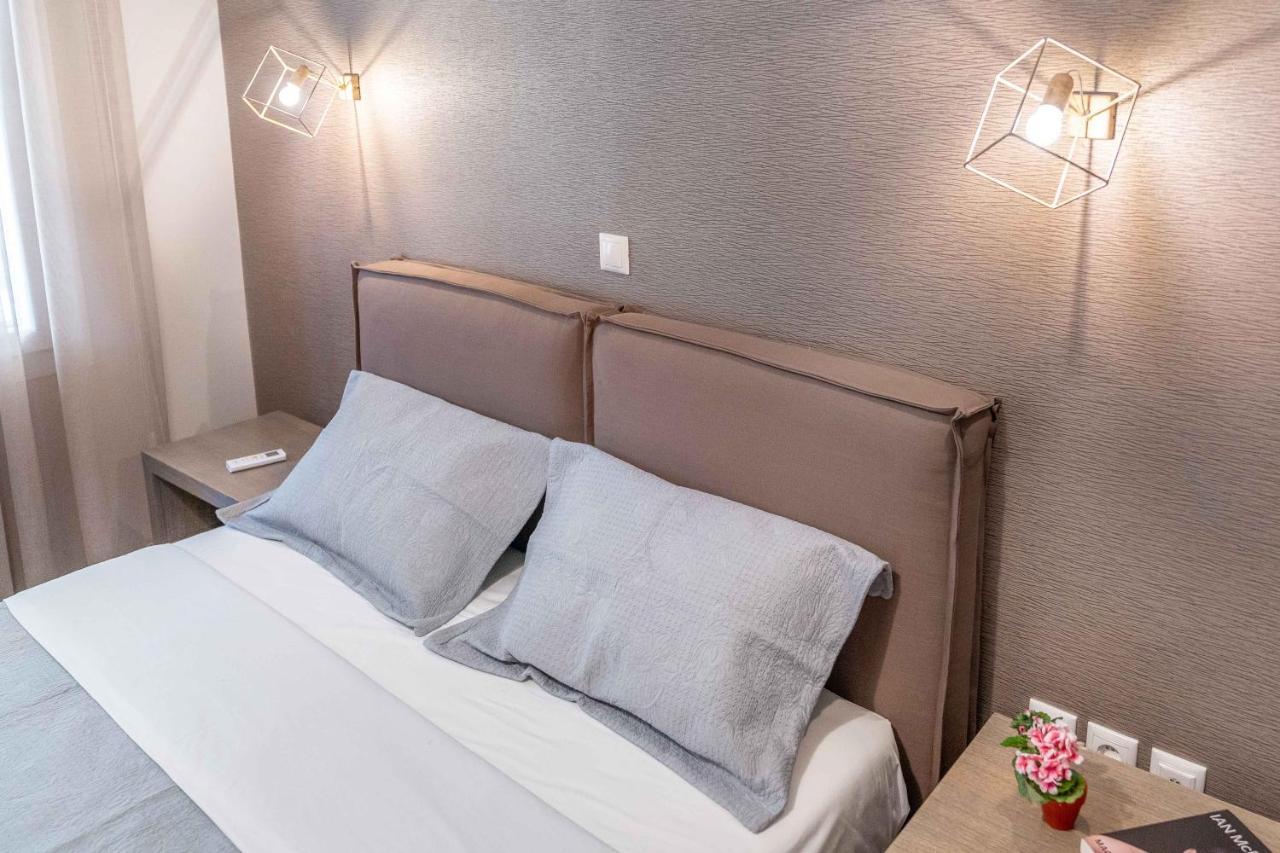Suites 05-06 - Smart Cozy Suites - Large 2 Bedroom, Near Athens And Metro Dış mekan fotoğraf
